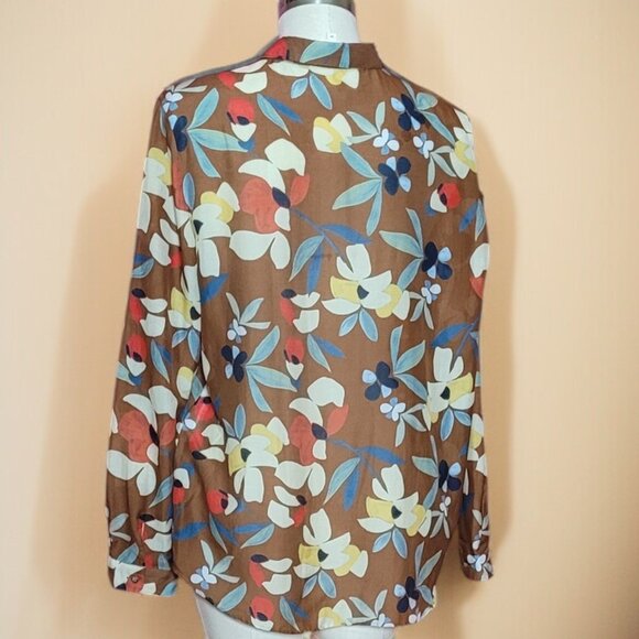Sezane Pierro Shirt in "Vahine" Flower Print - Picture 5 of 10